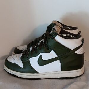 Nike "Dunk" High SP Spartan Green Youth Athletic Shoes